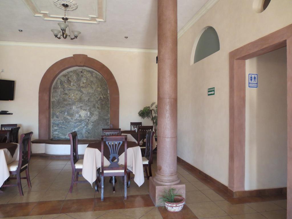 Casa Celia Hotel Restaurante Bernal Ngoại thất bức ảnh
