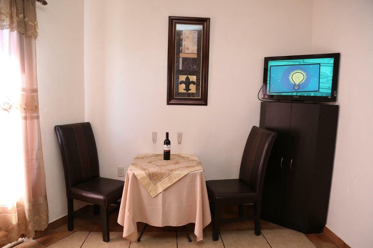 Casa Celia Hotel Restaurante Bernal Ngoại thất bức ảnh