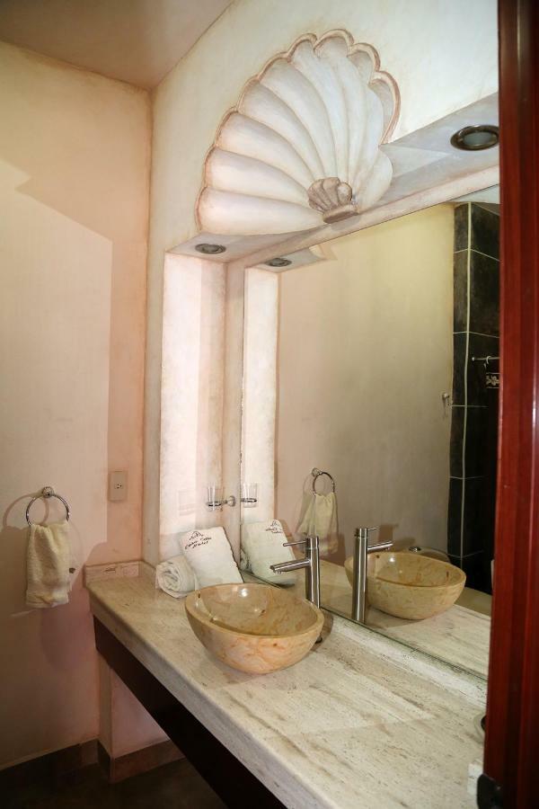 Casa Celia Hotel Restaurante Bernal Ngoại thất bức ảnh
